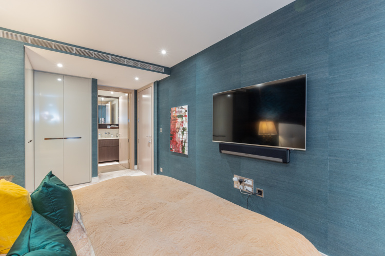 3  bedrooms flat to rent in Faulkner House, Tierney Lane, W6-image 4