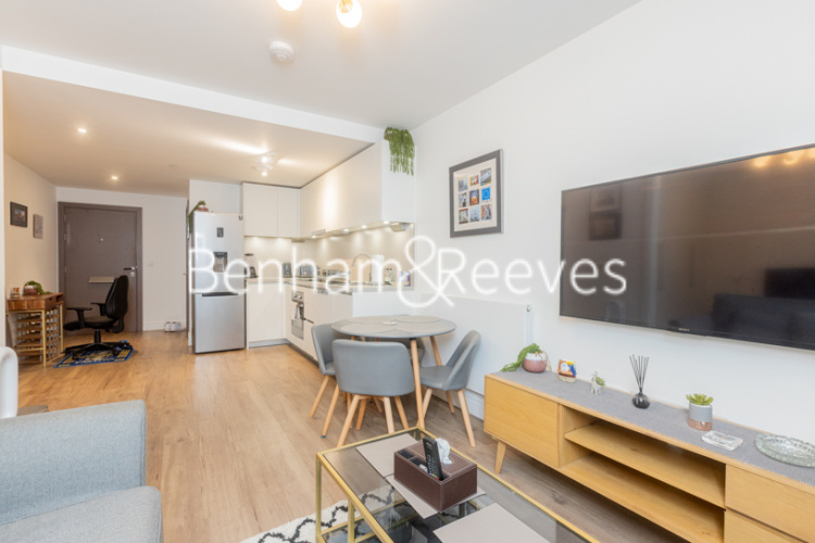 1  bedroom flat to rent in Faulkner House, Tierney Lane, W6-image 6