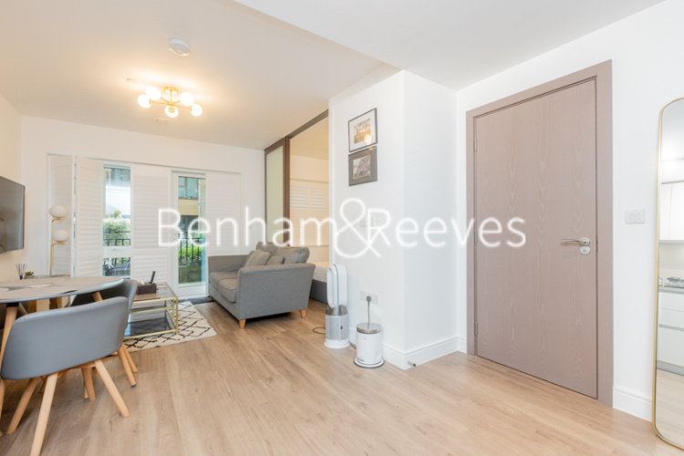 1  bedroom flat to rent in Faulkner House, Tierney Lane, W6-image 13
