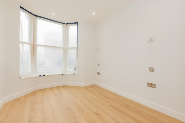 3  bedrooms flat to rent in Disraeli Road, Hammersmith, SW15-image 19