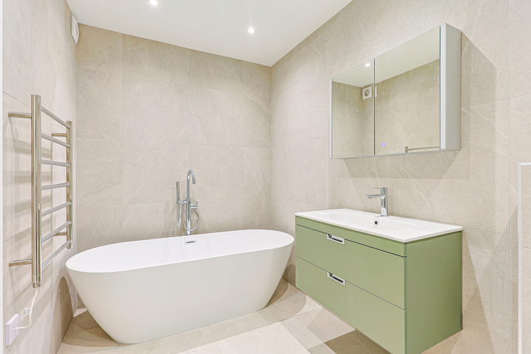 2  bedrooms flat to rent in Disraeli Road, Hammersmith, SW15-image 4