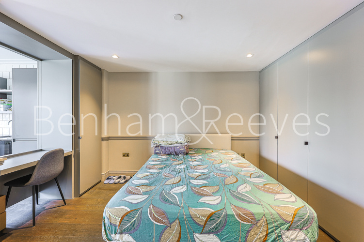 1  bedroom flat to rent in Queens Wharf, 2 Crisp Road, W6-image 3