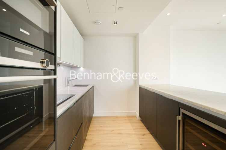 2  bedrooms flat to rent in Glenthorne Road, Sovereign Court, W6-image 17
