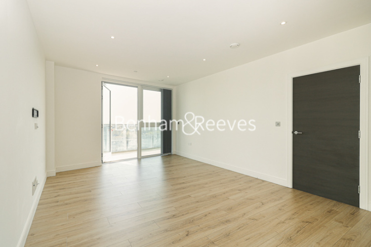 2  bedrooms flat to rent in Glenthorne Road, Sovereign Court, W6-image 19