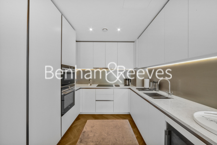2  bedrooms flat to rent in Faulkner House, Penthouse,W6-image 2