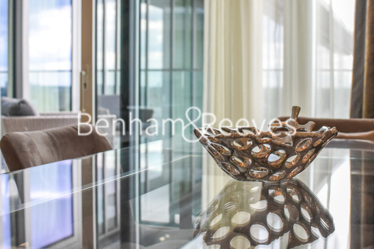 2  bedrooms flat to rent in Faulkner House, Penthouse,W6-image 12