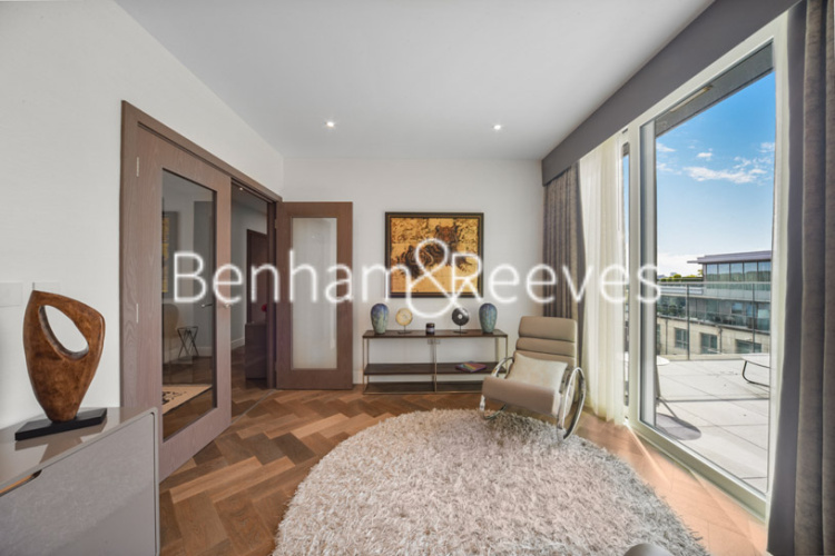 2  bedrooms flat to rent in Faulkner House, Penthouse,W6-image 21