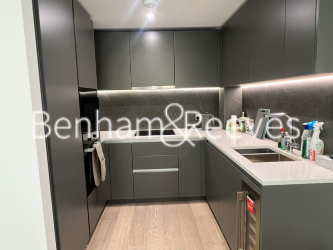 1  bedroom flat to rent in Merrivale Terrace, Hammersmith, W6-image 2