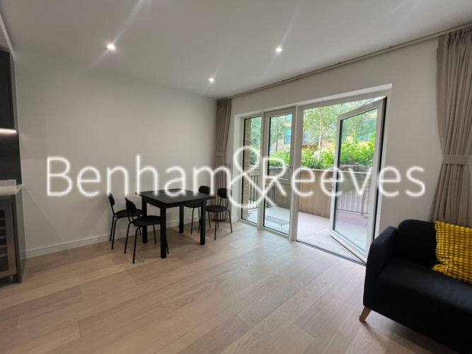 1  bedroom flat to rent in Merrivale Terrace, Hammersmith, W6-image 11