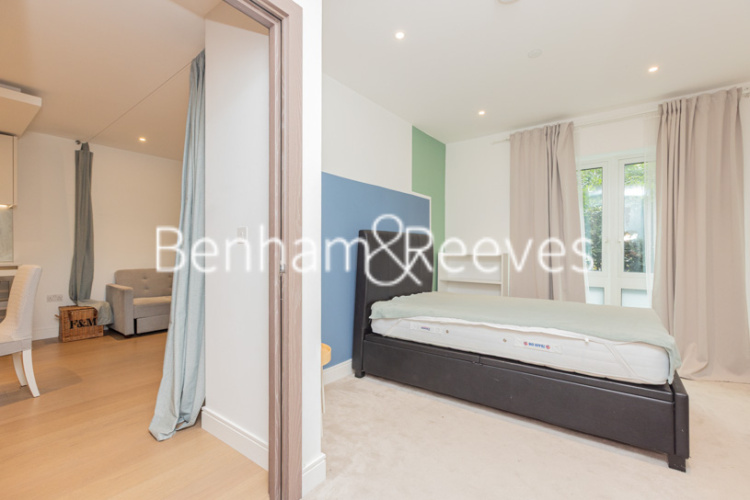 1  bedroom flat to rent in Faulkner House, Hammersmith, W6-image 12