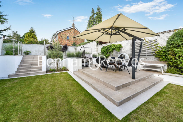 5  bedrooms flat to rent in Copse Hill, Hammersmith, SW20-image 20