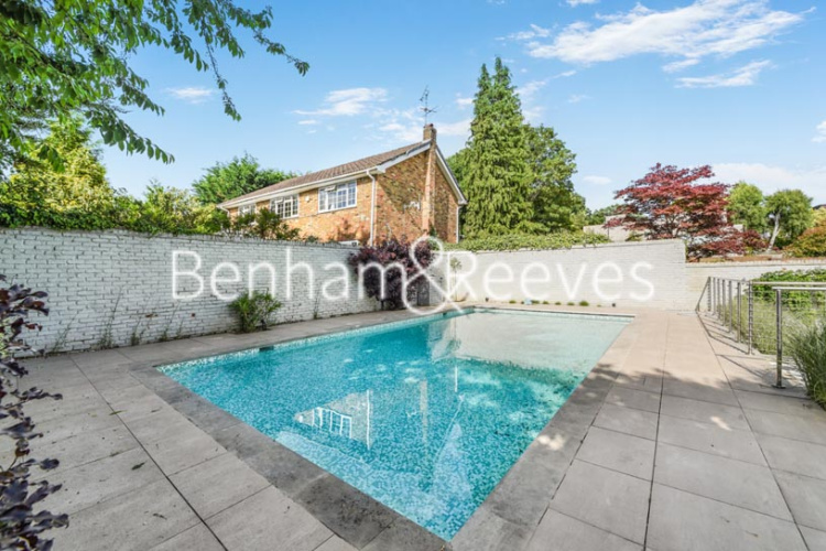 5  bedrooms flat to rent in Copse Hill, Hammersmith, SW20-image 21