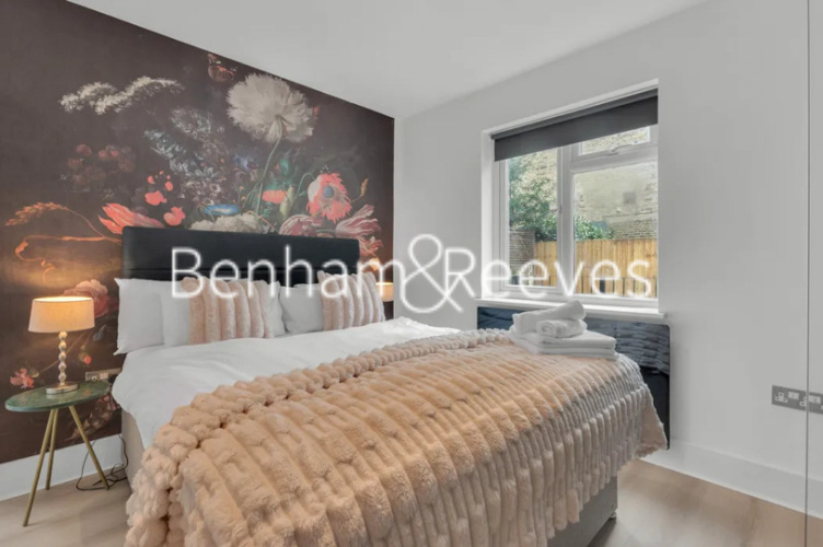 1  bedroom flat to rent in Lena Gardens, Hammersmith, W6-image 3