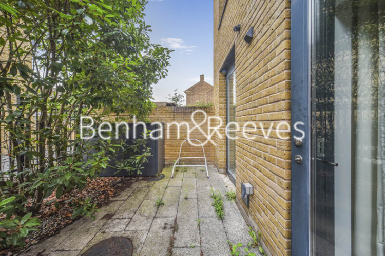 5  bedrooms flat to rent in Ashchurch Grove, Hammersmith, W12-image 15