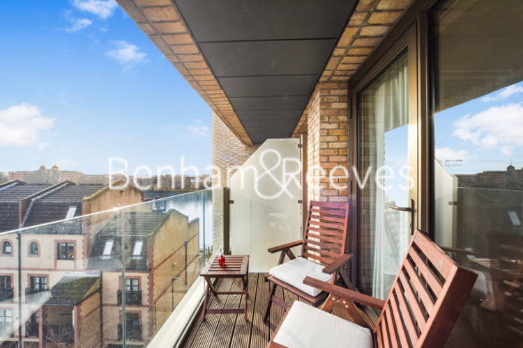 2  bedrooms flat to rent in Crisp Road, Queens Wharf, W6-image 5