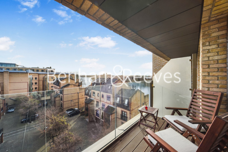 2  bedrooms flat to rent in Crisp Road, Queens Wharf, W6-image 15