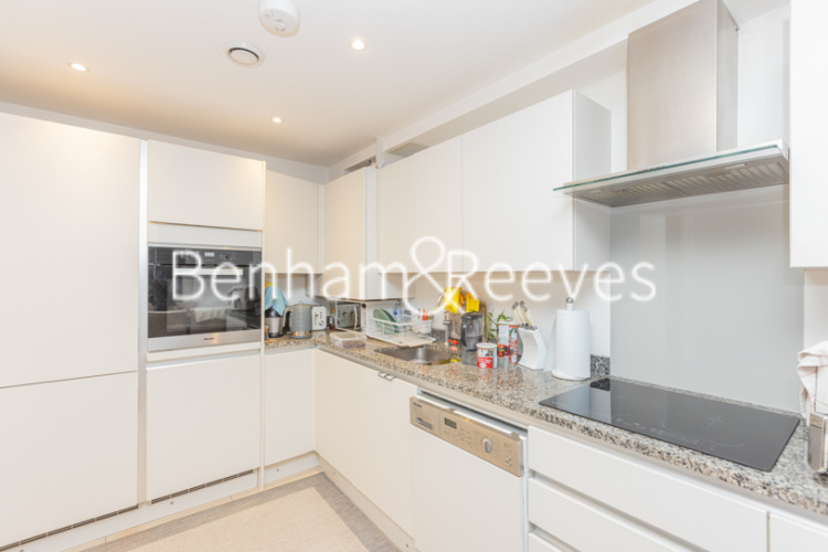 2  bedrooms flat to rent in Upper Richmond Road, Hammersmith, SW15-image 2