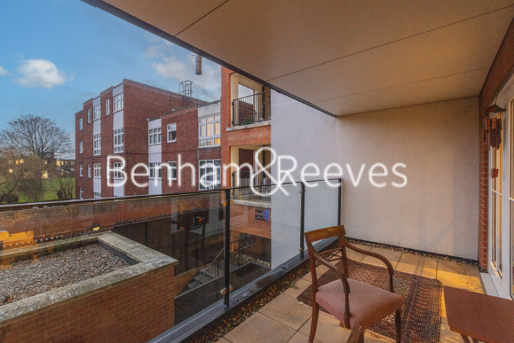 2  bedrooms flat to rent in Upper Richmond Road, Hammersmith, SW15-image 6