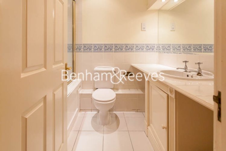 2  bedrooms flat to rent in Clayton House, Trinity Church Road, SW13-image 5