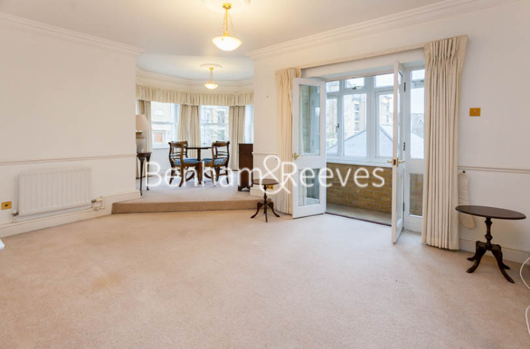 2  bedrooms flat to rent in Clayton House, Trinity Church Road, SW13-image 11