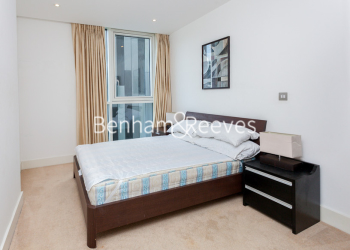 2  bedrooms flat to rent in Times Square, Aldgate East, E1-image 3