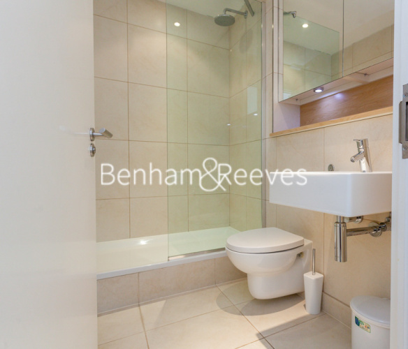 2  bedrooms flat to rent in Times Square, Aldgate East, E1-image 9