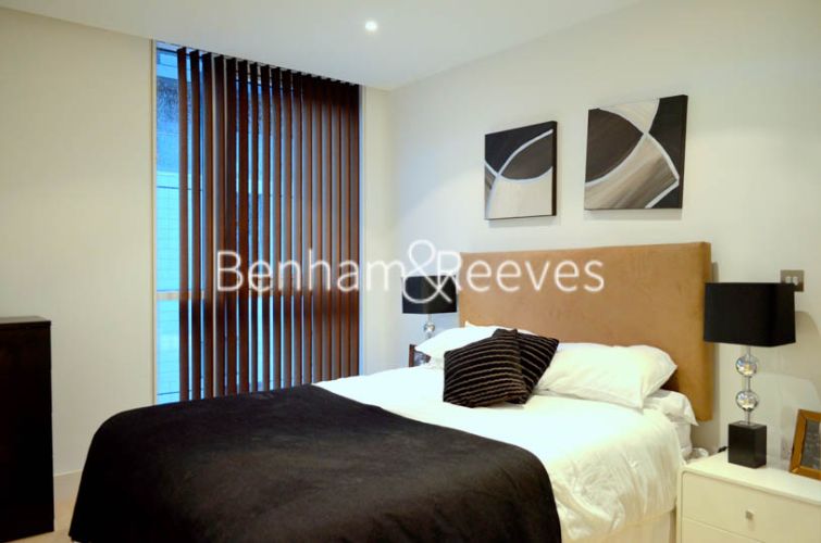 1 bedroom flat to rent in Hooper Street, Aldgate, E1-image 2