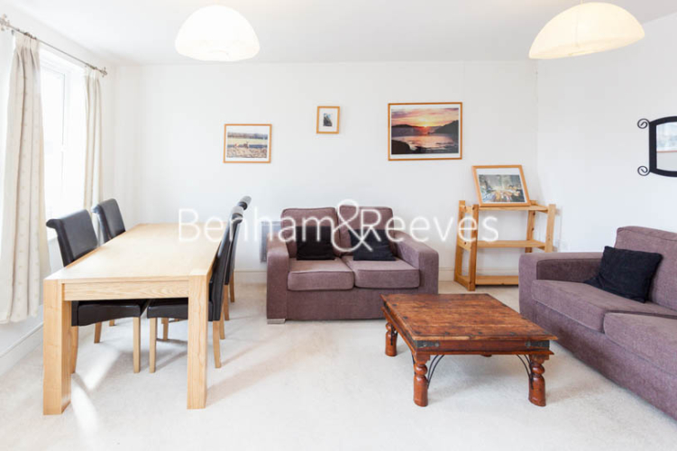 2  bedrooms flat to rent in Buckfast Street, Bethnal Green, E2-image 3