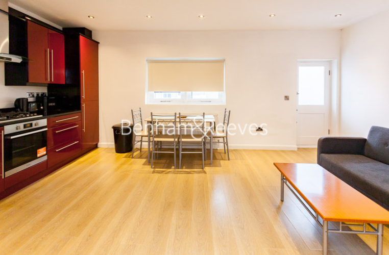 2 bedrooms flat to rent in Myrdle Street, Aldgate East, E1-image 3