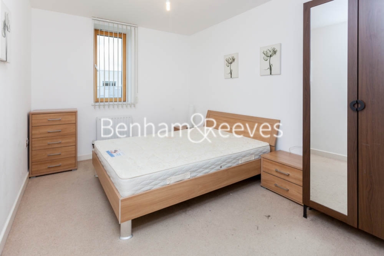 1 bedroom flat to rent in Arboretum Place, Barking, IG11-image 3