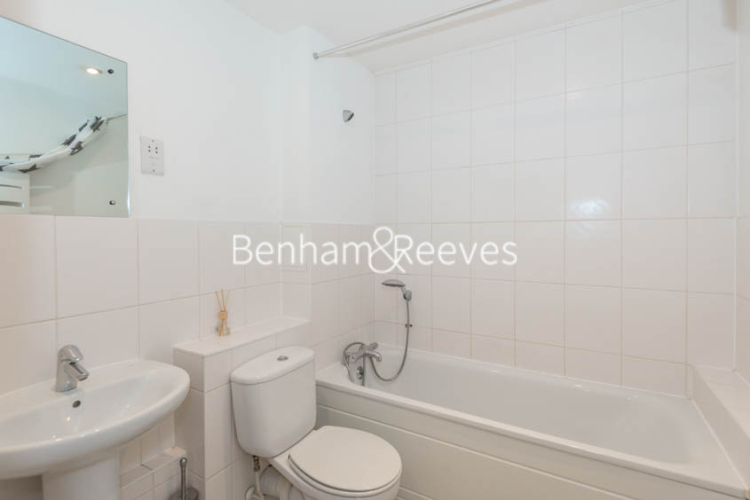 1  bedroom flat to rent in Morton Close, Shadwell, E1-image 4