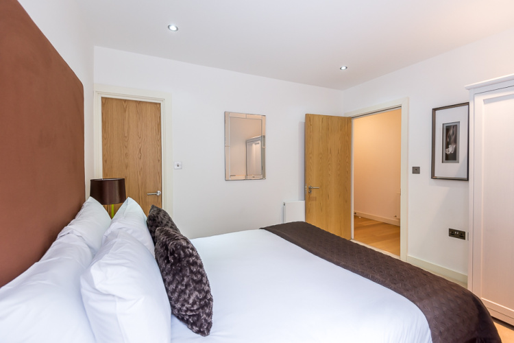 1 bedroom flat to rent in Alie Street, Aldgate East, E1-image 4