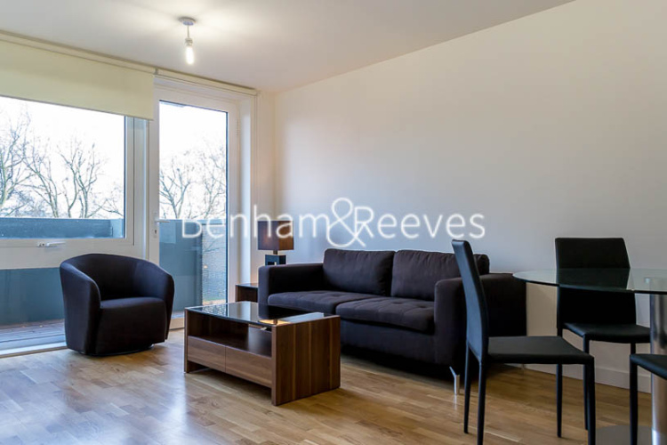 2 bedrooms flat to rent in Killick Way, Stepney Green, E1-image 1