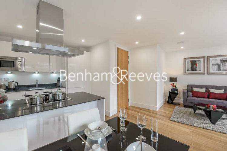 1 bedroom flat to rent in Lambs Walk, Tower Bridge, SE1-image 1