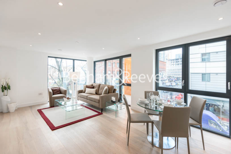 2  bedrooms flat to rent in Kensington Apartments, Commercial Street, E1-image 3