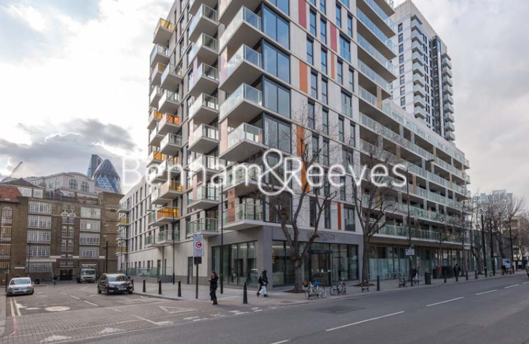 2 bedrooms flat to rent in Commercial Street, Aldgate, E1-image 5