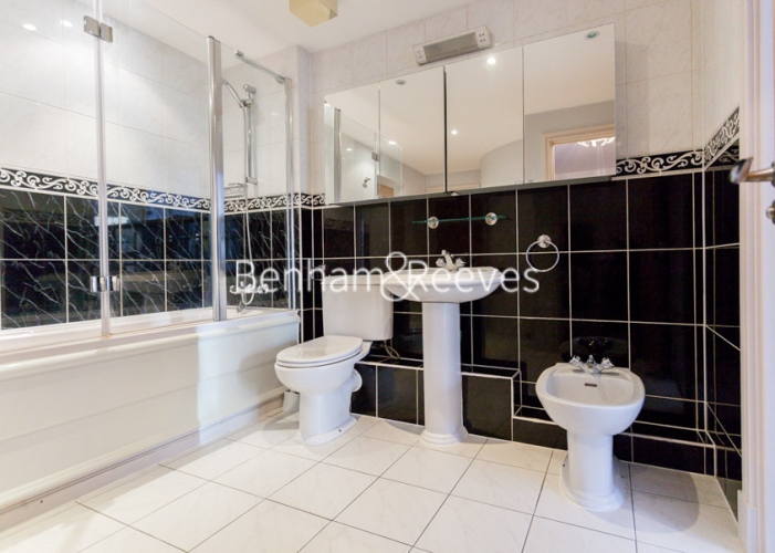 1  bedroom flat to rent in Florin Court, Tanner Street, SE1-image 4