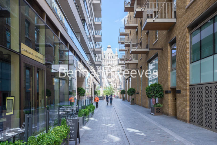 1 bedroom flat to rent in Duchess Walk, Tower Bridge, SE1-image 11