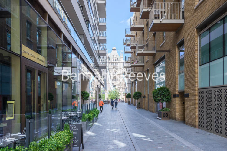 1  bedroom flat to rent in Duchess Walk, Tower Bridge, SE1-image 11