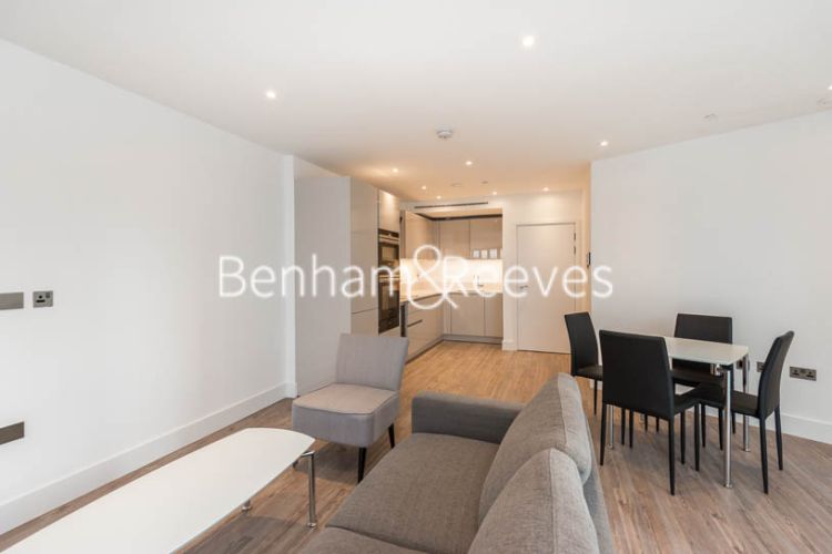 2 bedrooms flat to rent in New Drum Street, Aldgate, E1-image 2