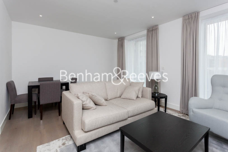 1 bedroom flat to rent in Vaughan Way, Wapping, E1W-image 1