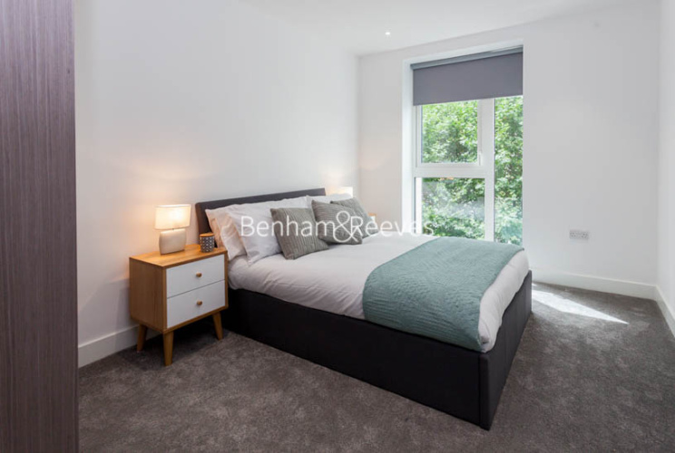 1  bedroom flat to rent in Vaughan Way, Wapping, E1W-image 3
