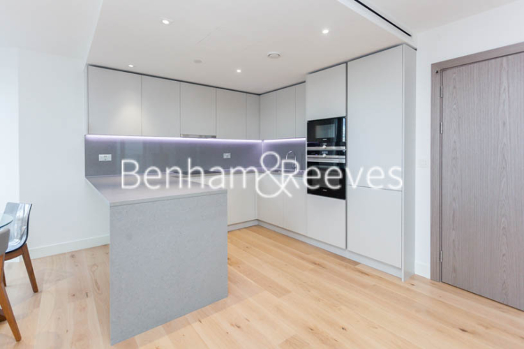 2  bedrooms flat to rent in Admiralty House, London Dock, Vaughan Way, E1W-image 2