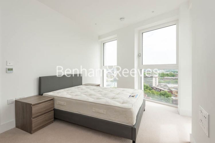2  bedrooms flat to rent in Conquest Tower, Blackfriars Road, SE1-image 9