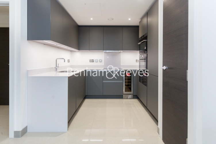 1  bedroom flat to rent in St Georges Circus, Blackfriars, SE1-image 2