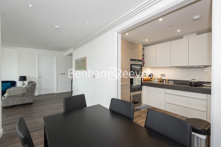 3 bedrooms flat to rent in Alie Street, Aldgate East, E1-image 8