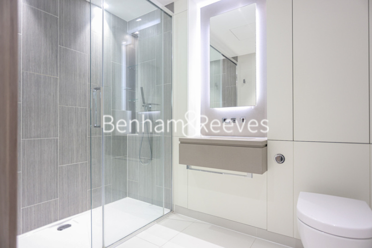1  bedroom flat to rent in Ariel House, Vaughan Way, E1W-image 4