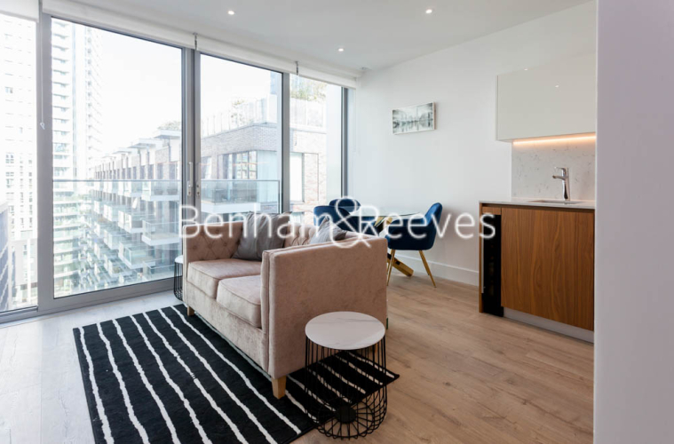 Studio flat to rent in Goodsman Field, Aldgate, E1-image 6