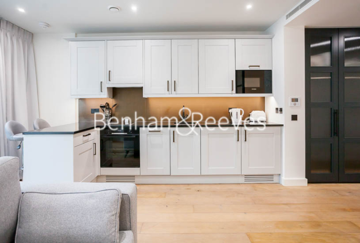 1 bedroom flat to rent in Emery Wharf, London Dock, Wapping, E1W-image 2