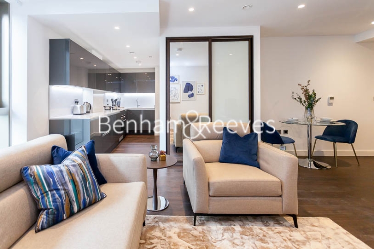 Studio flat to rent in Lavender Place, Royal Mint Gardens, E1-image 3